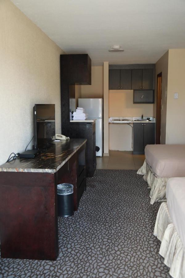 North Star Inn & Suites Prince George Exterior foto
